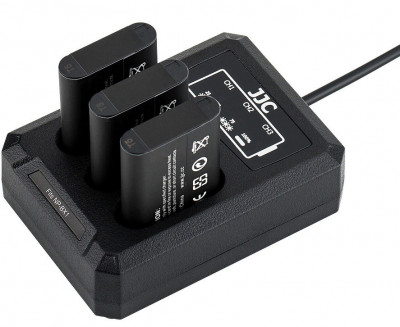 Зарядное устройство на три аккумулятора Sony NP-BX1